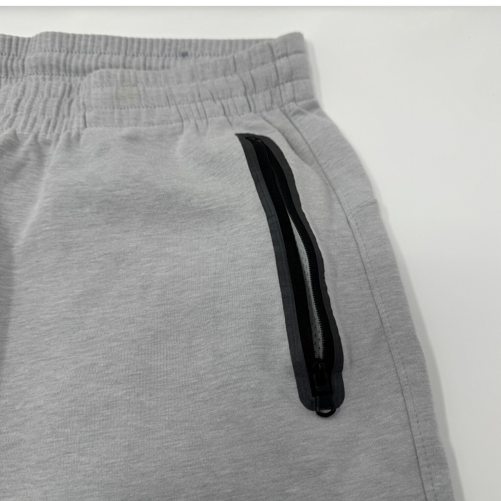 Old Navy Dynamic Fleece Shorts Men Stretch Light Gray Elastic Waist Men Small - Picture 11 of 11